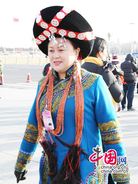 Female NPC delegates from ethnic minorities[China.org.cn]